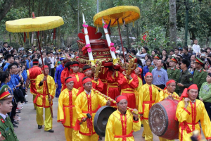 Lễ hội Gióng Đền Sóc